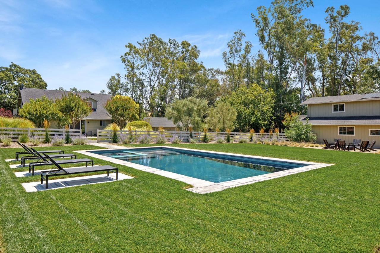 Pearson Manor Villa Sonoma Exterior photo